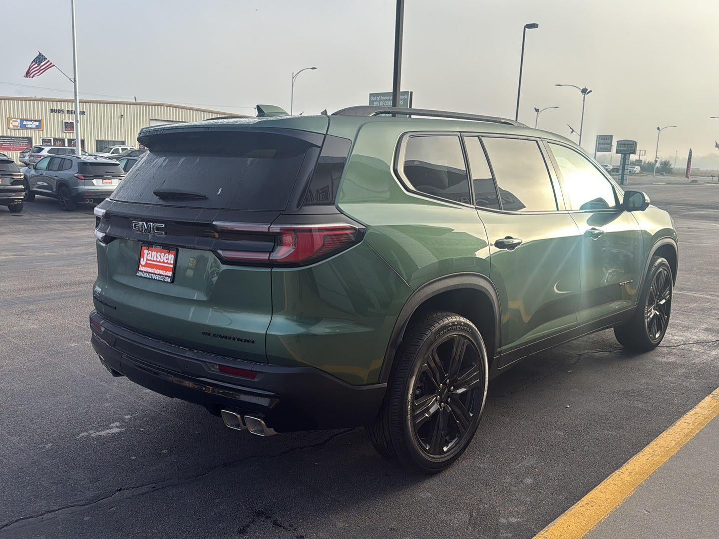 2027 GMC Acadia Elevation