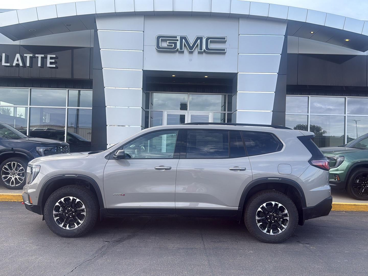 2027 GMC Acadia