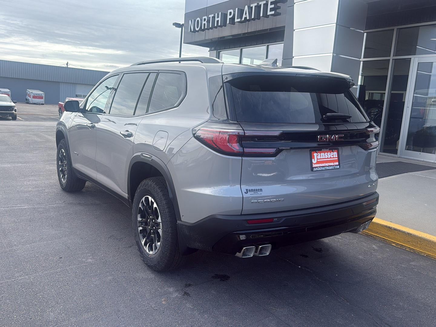 2027 GMC Acadia AT4