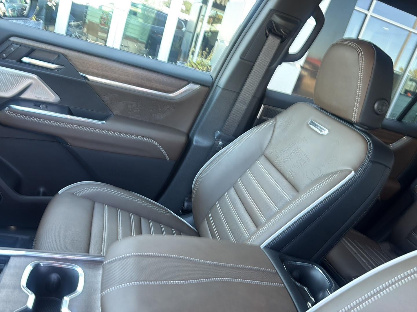 2027 GMC Acadia Denali Ultimate