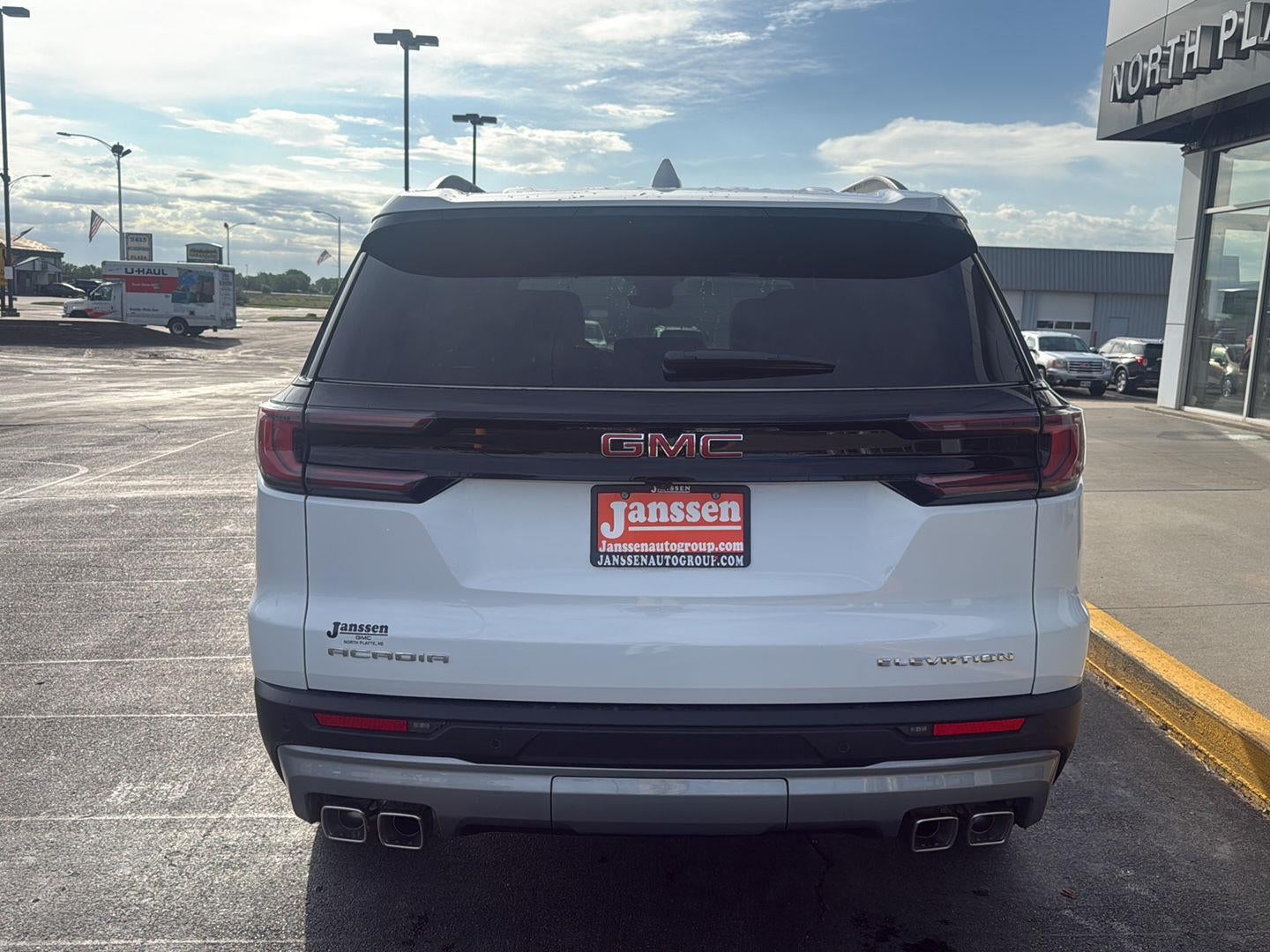 2026 GMC Acadia Elevation