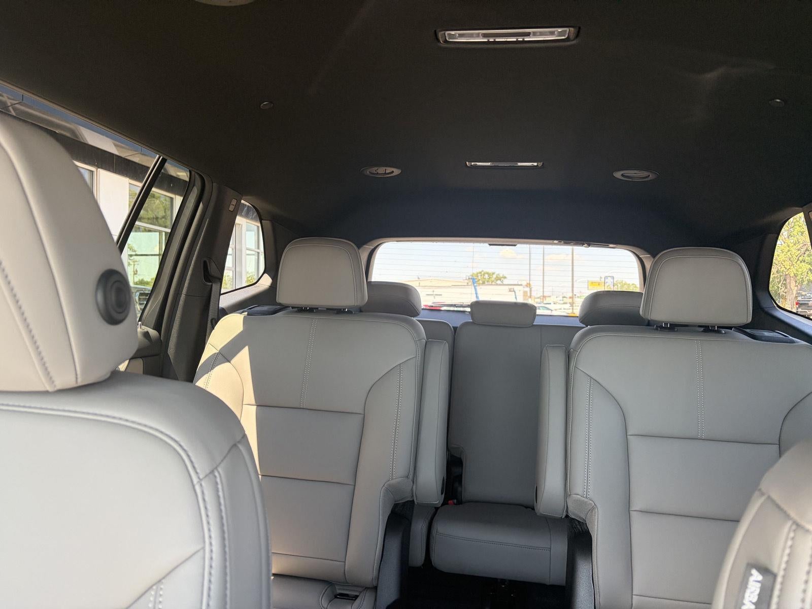 2026 GMC Acadia Elevation - Photo 20