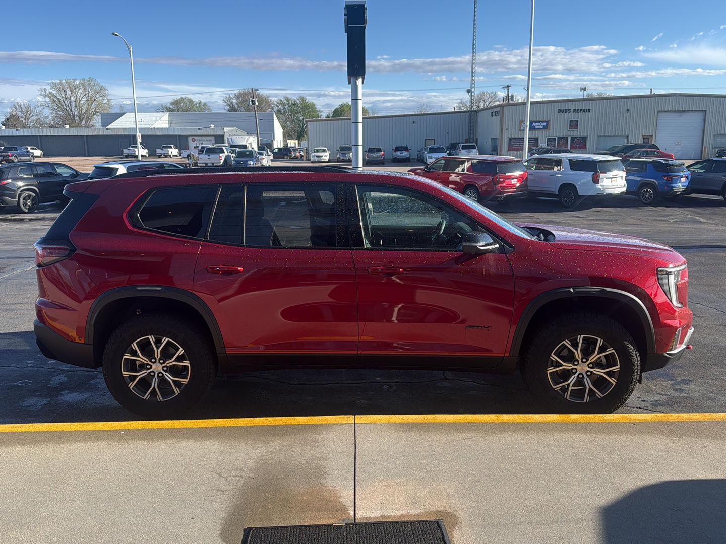 2026 GMC Acadia AT4