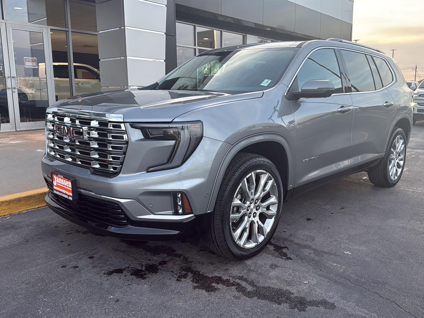 2026 GMC Acadia Denali