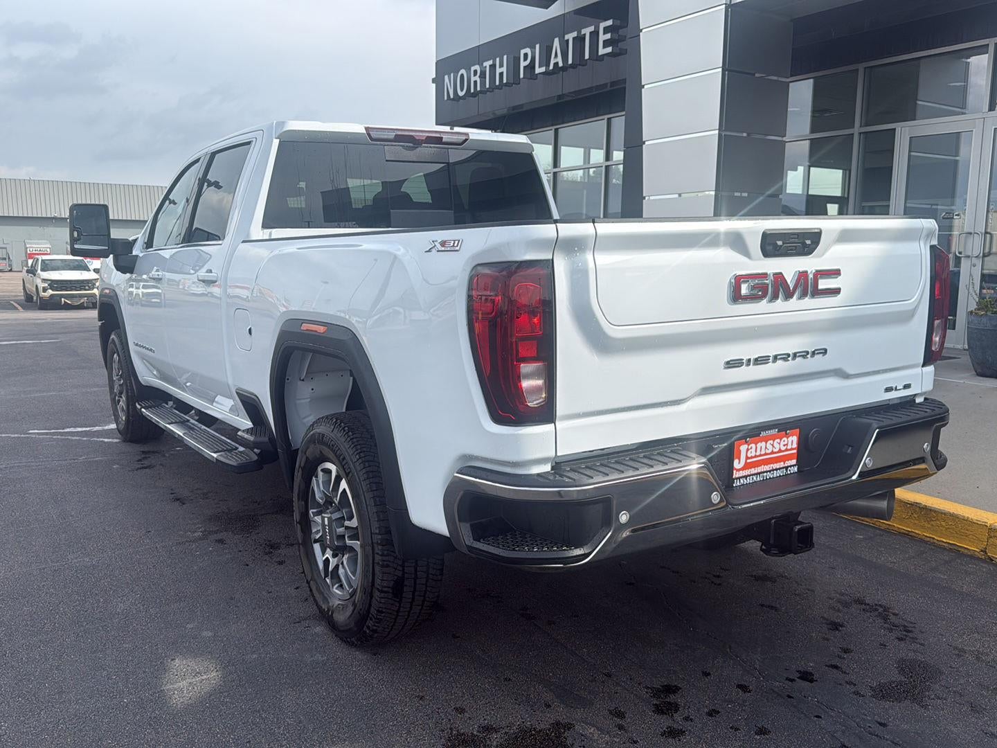 2026 GMC Sierra 2500 HD SLE