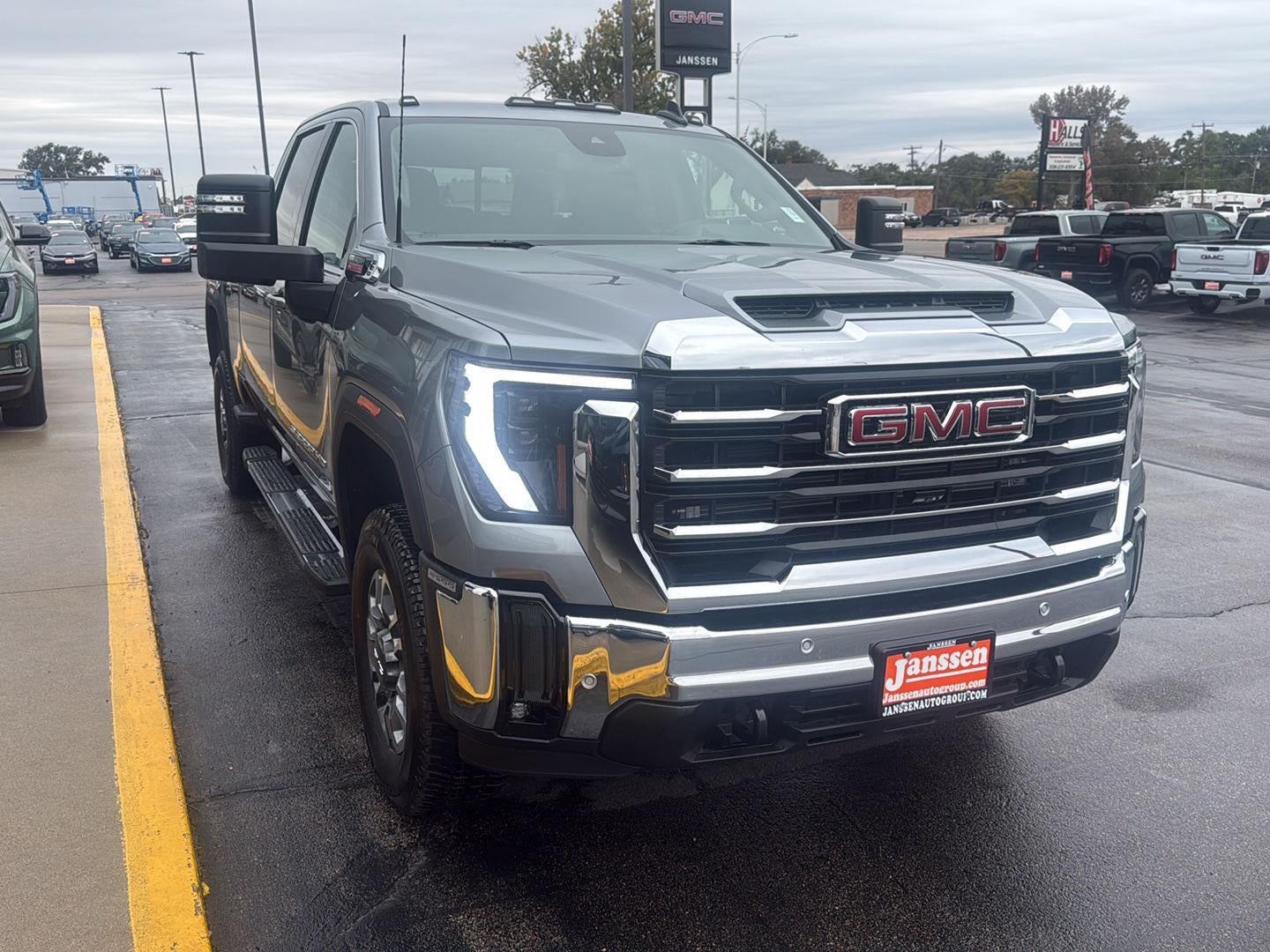 2026 GMC Sierra 2500 HD SLE