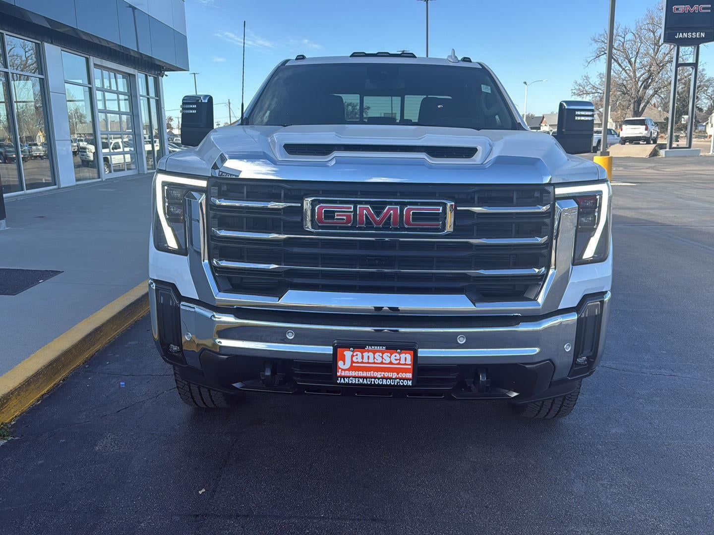 2026 GMC Sierra 2500 HD SLT