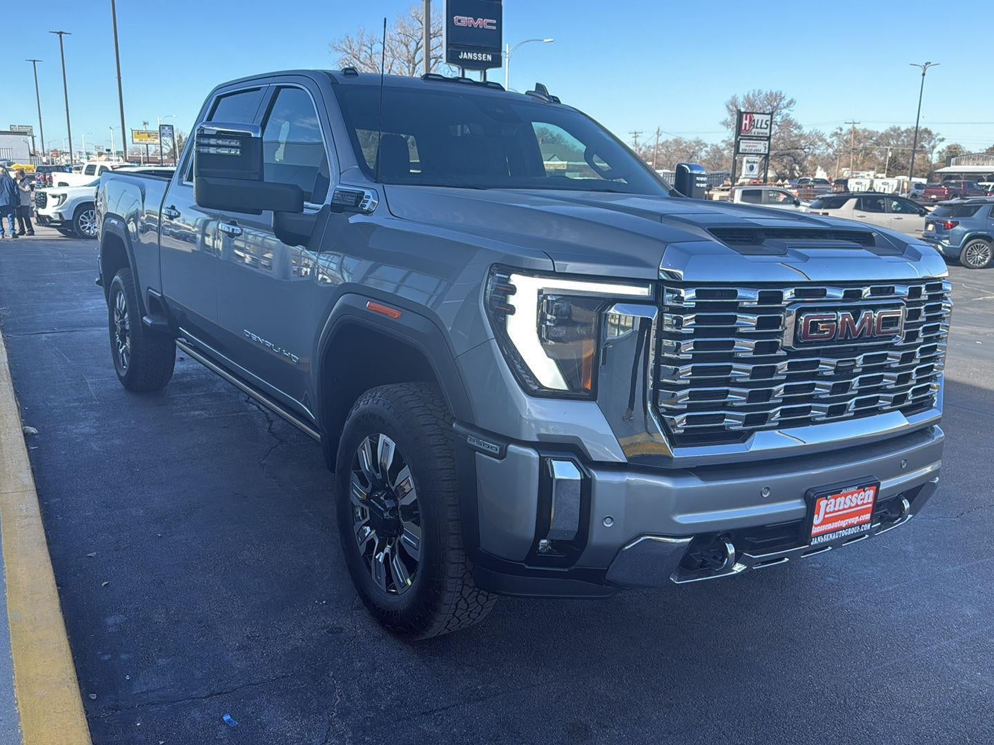2026 GMC Sierra 2500 HD Denali