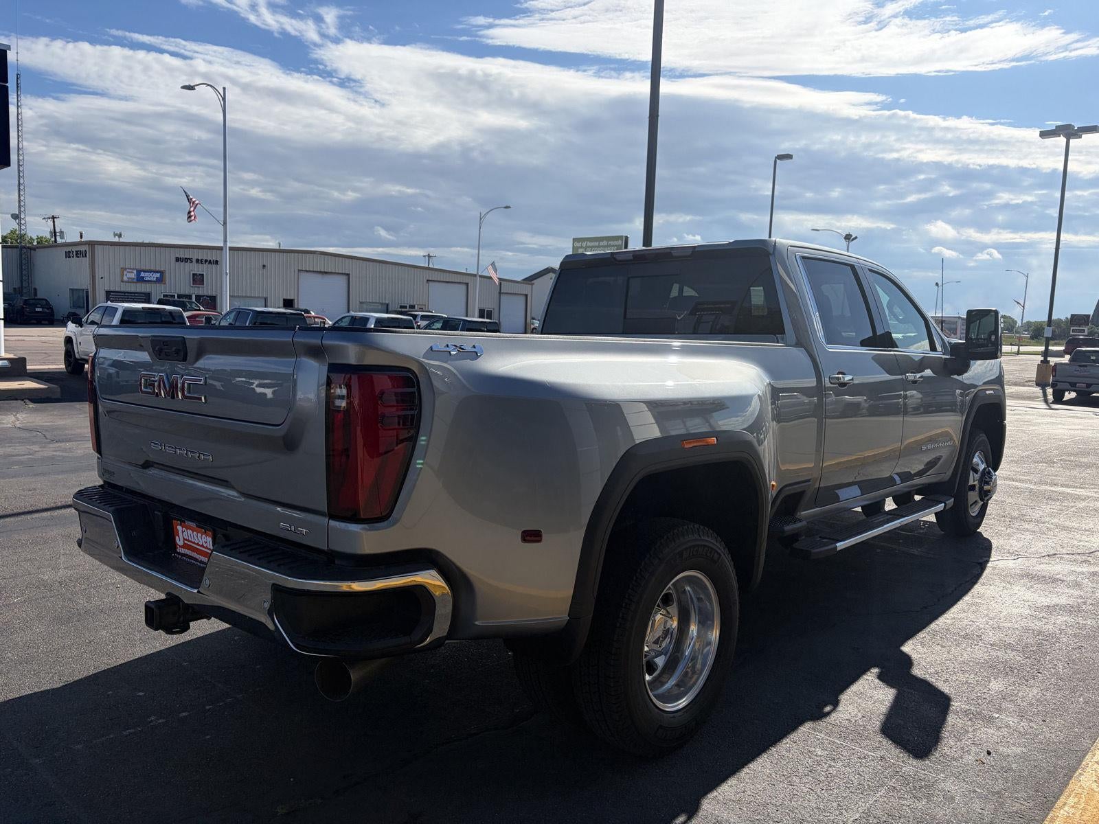 2026 GMC Sierra 3500 HD SLT DRW