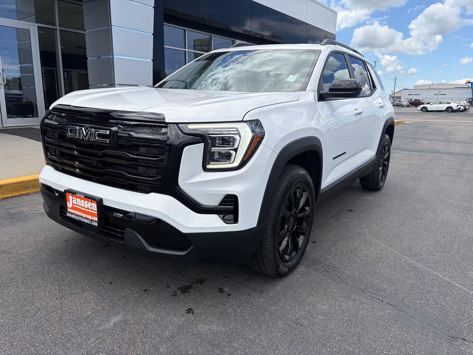 2027 GMC Terrain Elevation - Photo 2