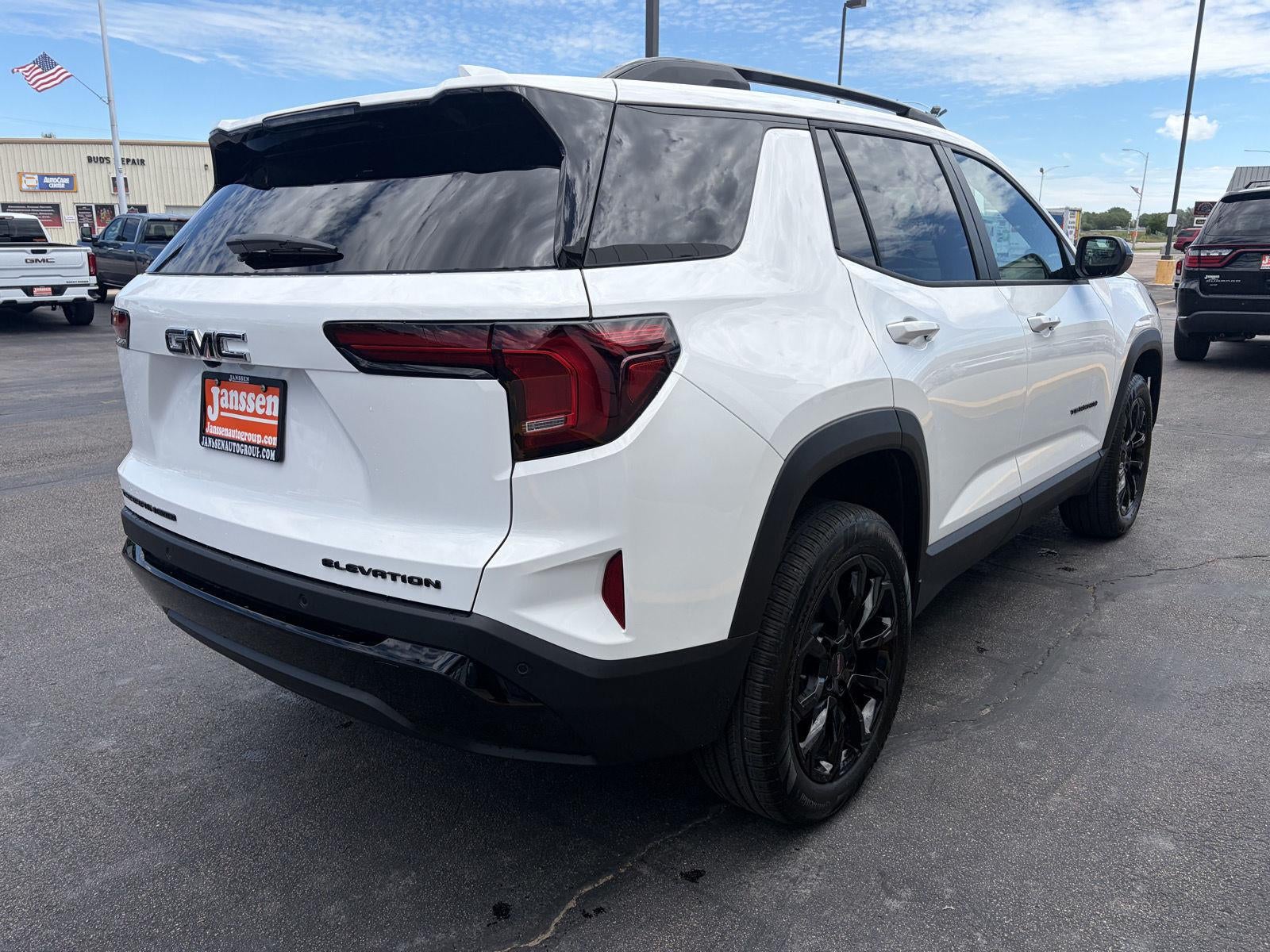 2027 GMC Terrain AWD Elevation