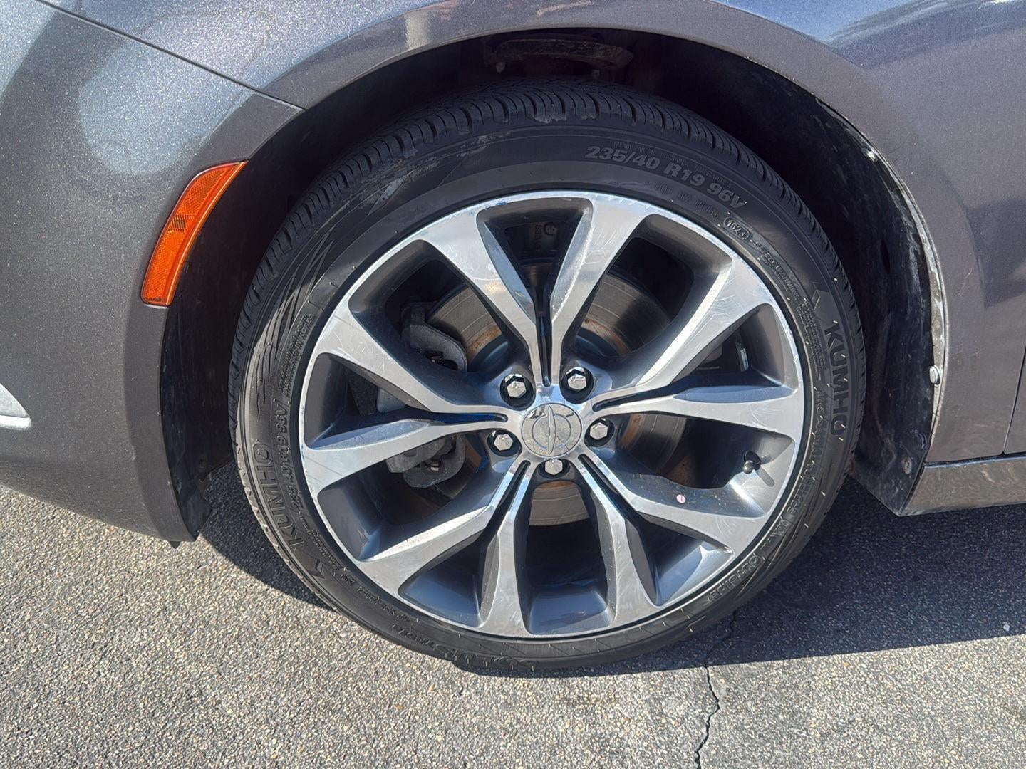 2015 Chrysler 200 C