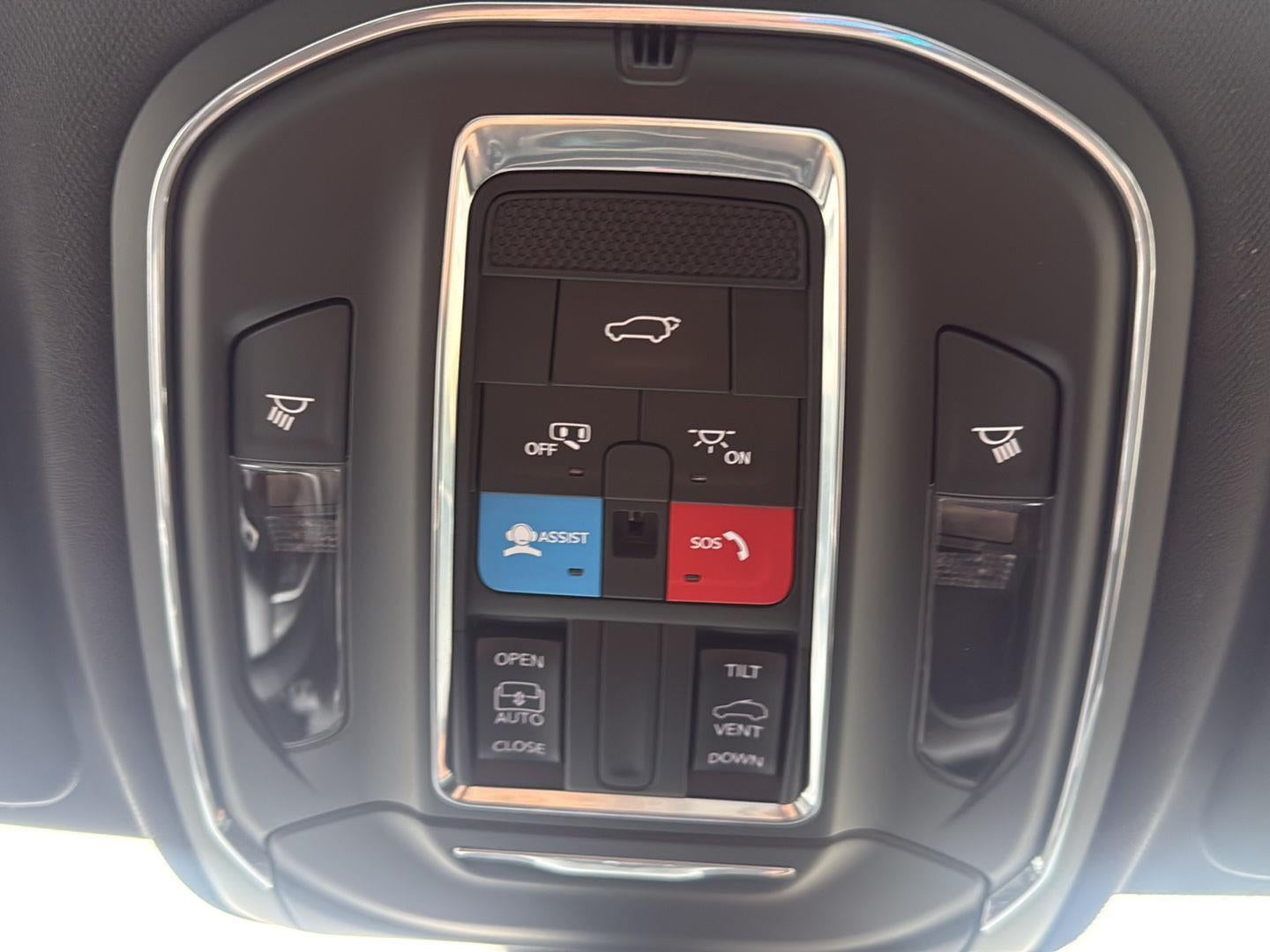 2024 Jeep Grand Cherokee Altitude X