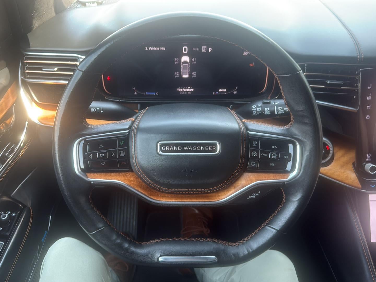 2024 Jeep Grand Wagoneer L Series III