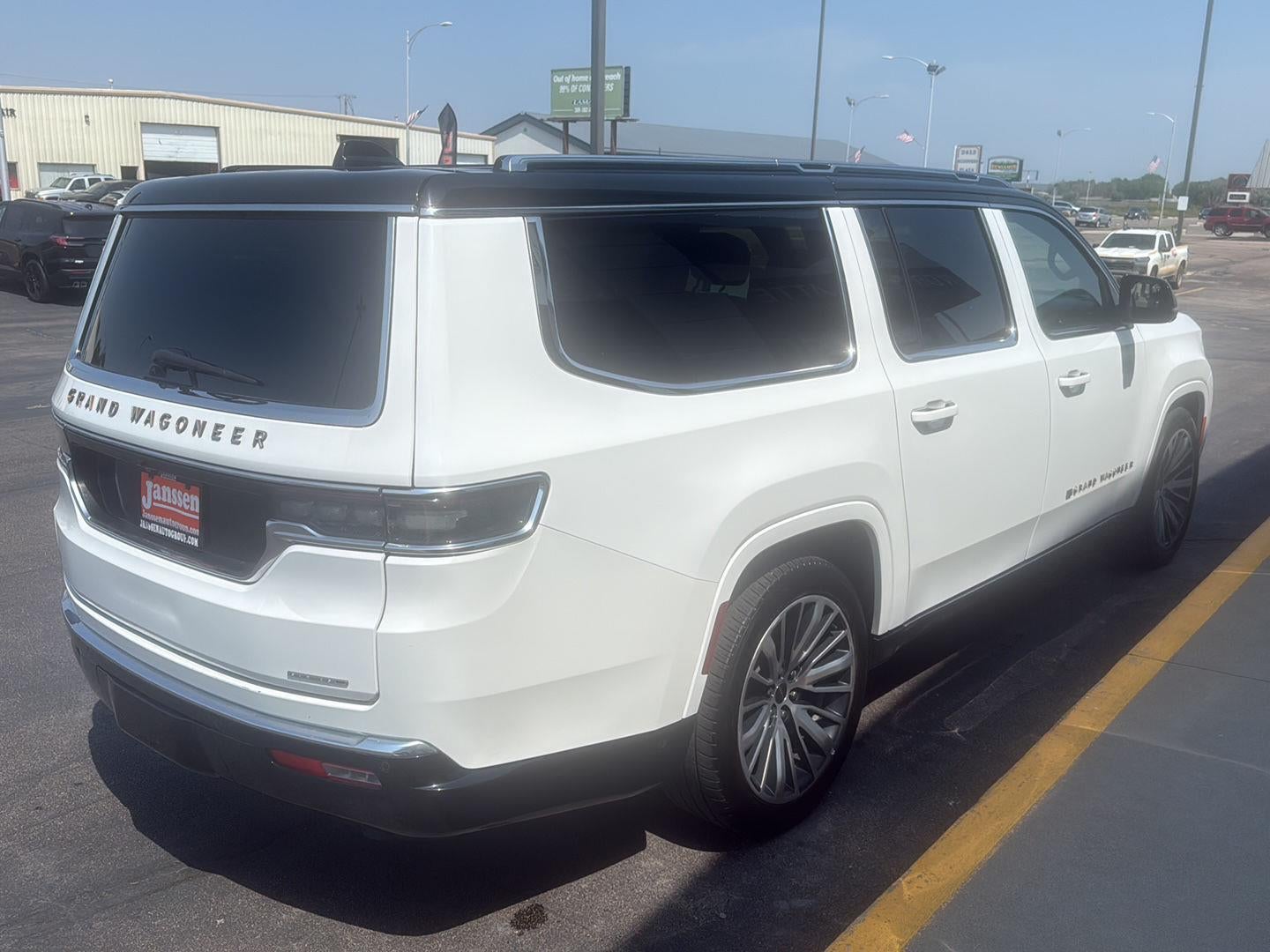 2024 Jeep Grand Wagoneer L Series III