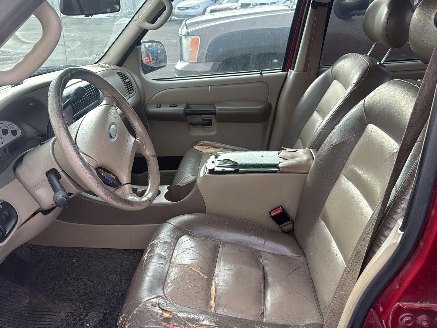 2004 Ford Explorer Sport Trac XLS