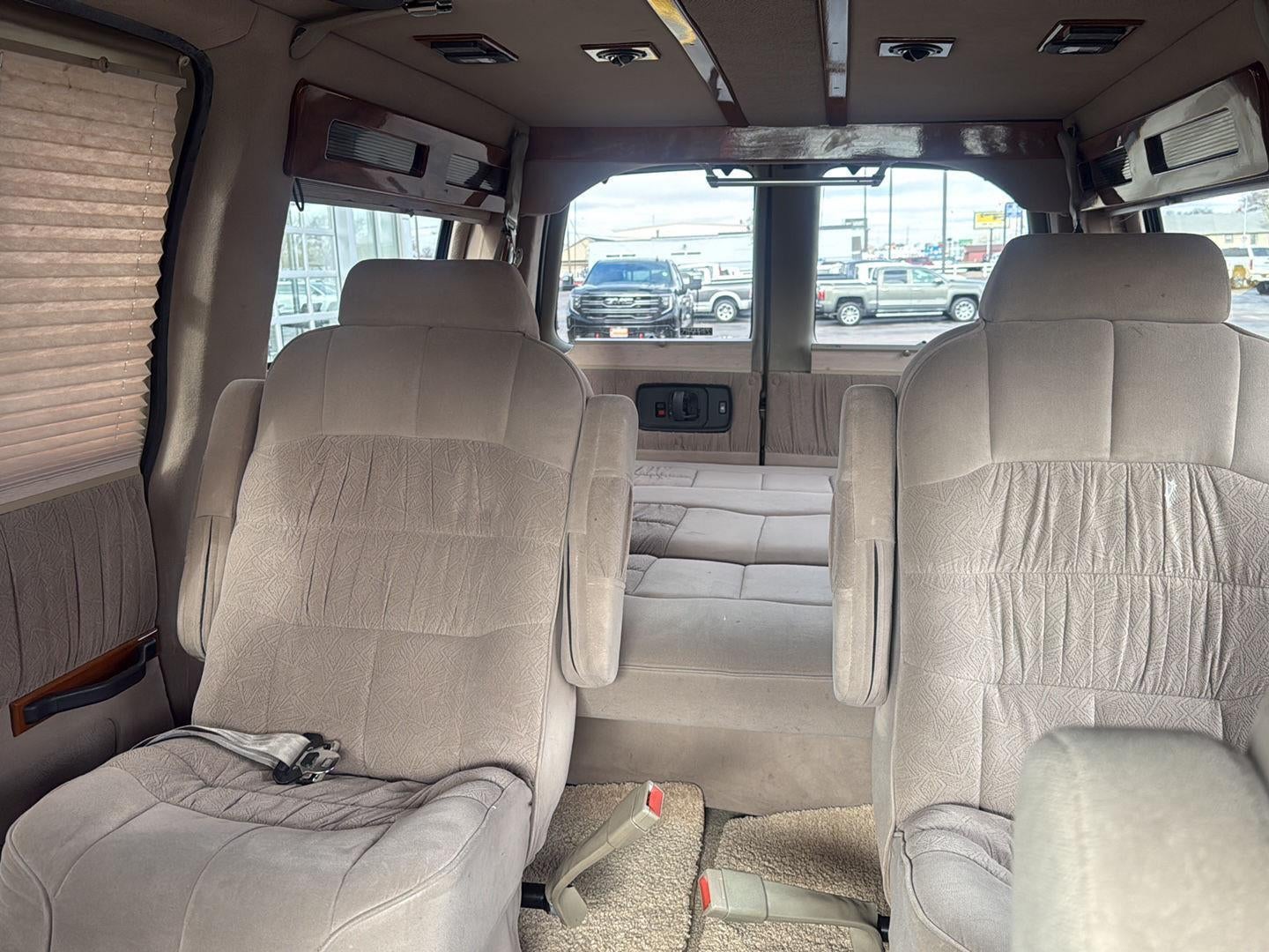 1998 Chevrolet Chevy Cargo Van YF7