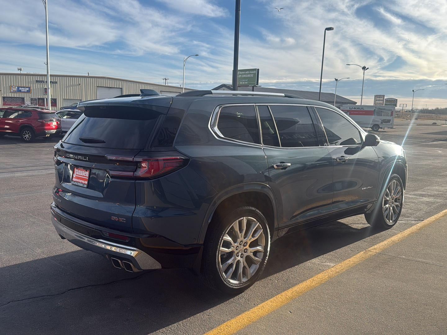 2024 GMC Acadia AWD Denali