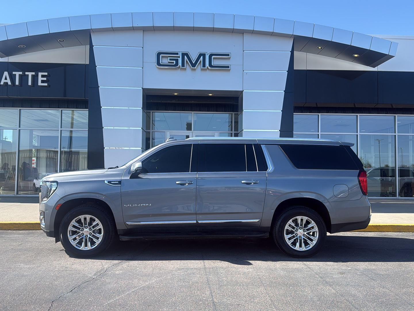 2021 GMC Yukon 4WD SLT's photo