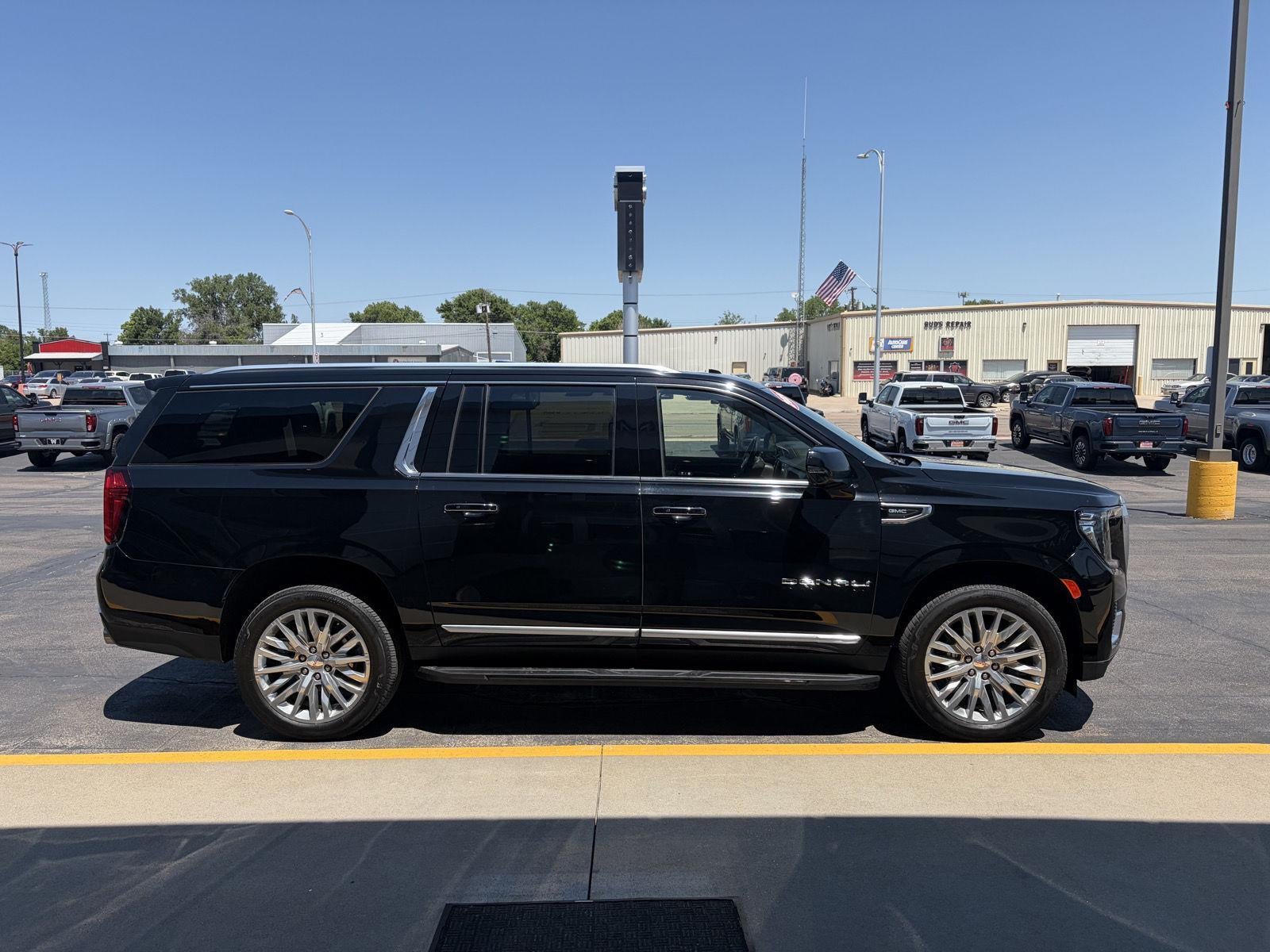 2024 GMC Yukon XL Denali