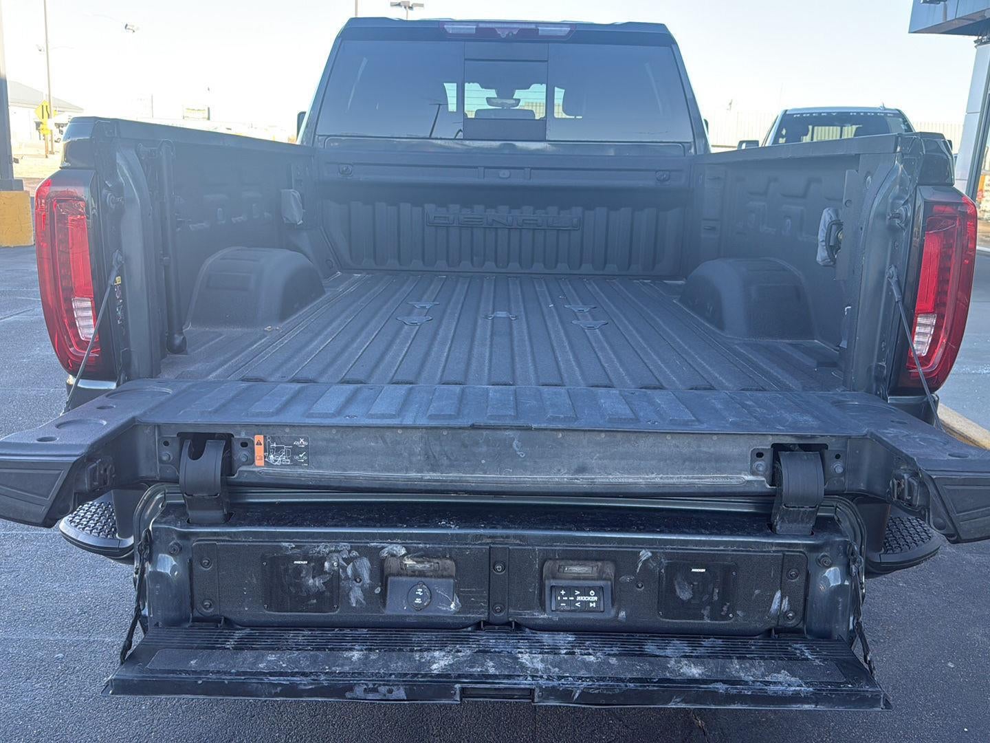 2023 GMC Sierra 2500HD Denali