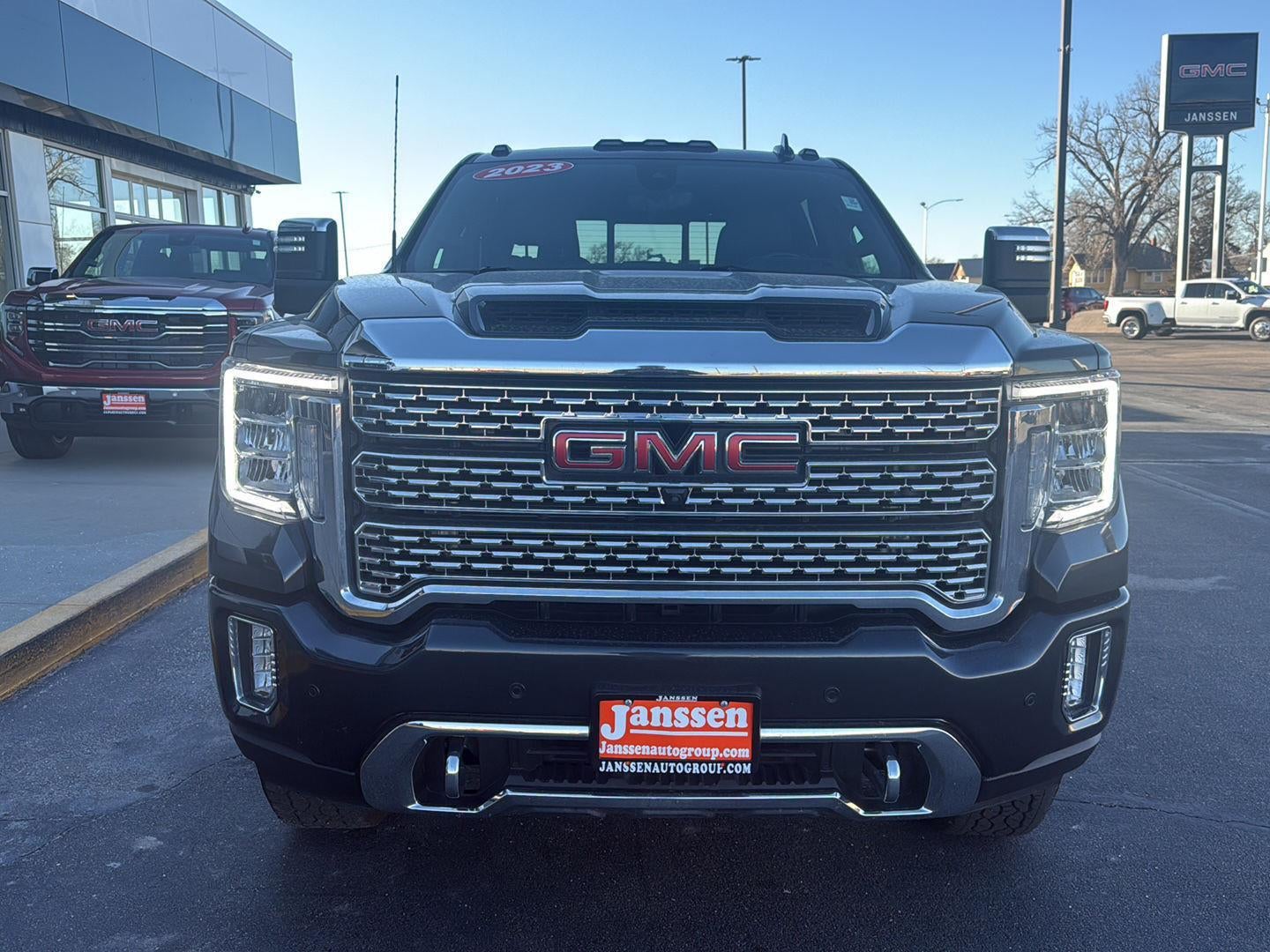 2023 GMC Sierra 2500HD Denali