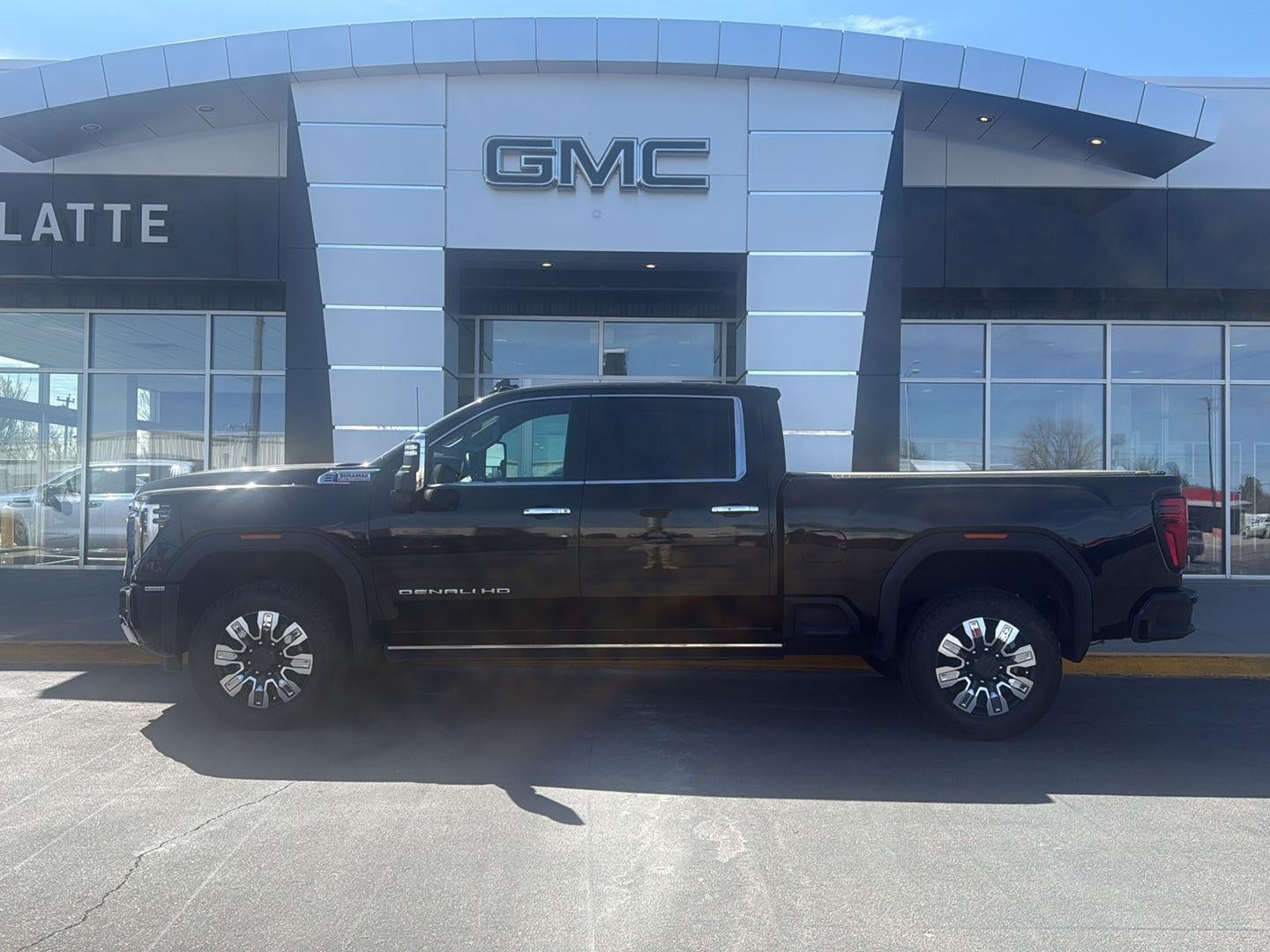 2024 GMC Sierra 2500HD Denali