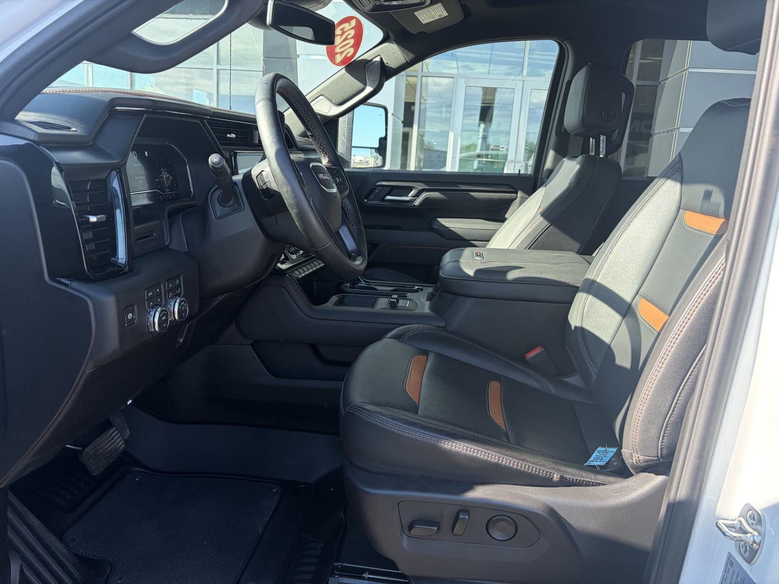 2025 GMC Sierra 2500HD AT4