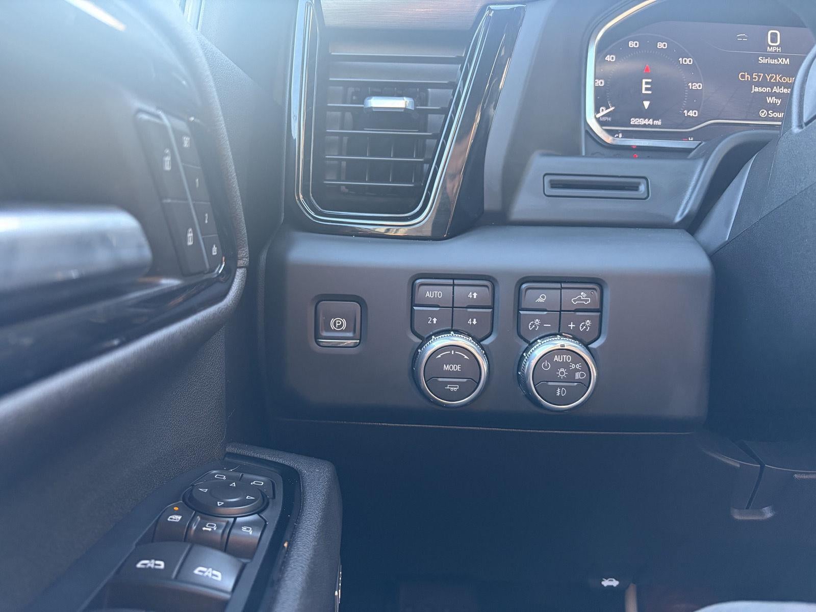 2025 GMC Sierra 2500HD AT4