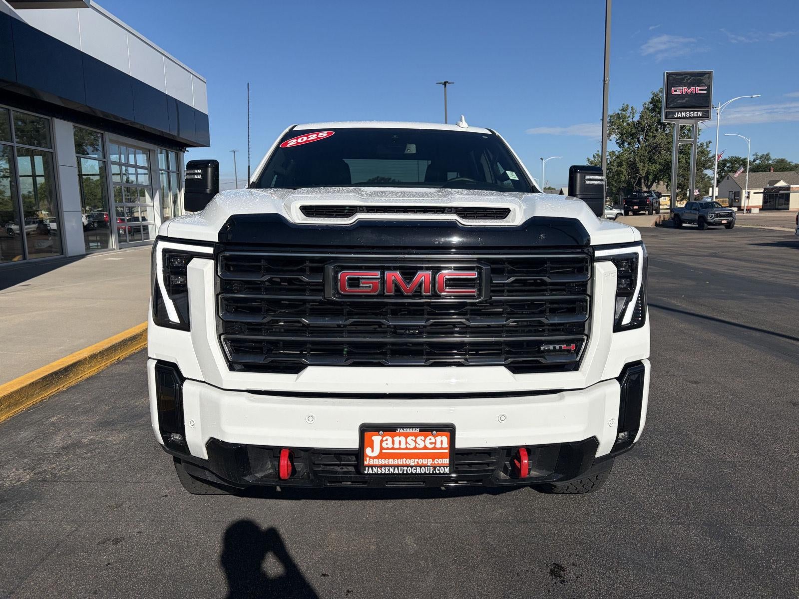 2025 GMC Sierra 2500HD AT4