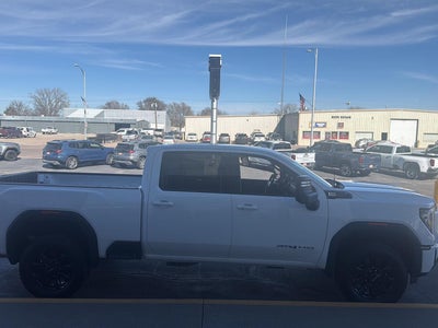 2025 GMC Sierra 2500HD AT4