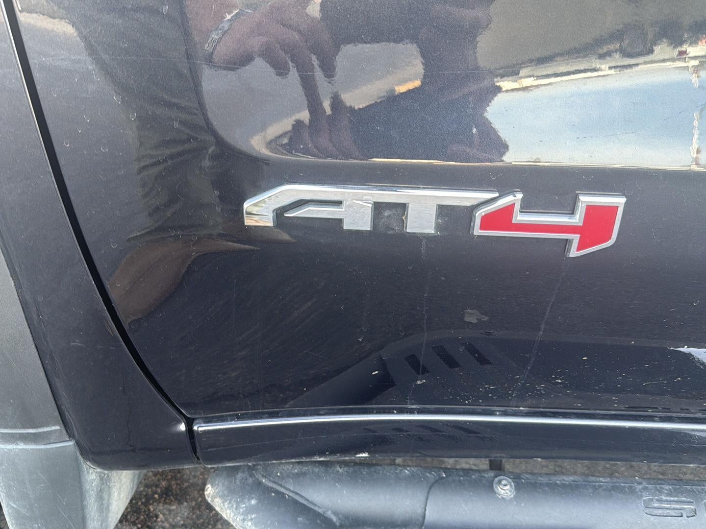 2023 GMC Sierra 1500 AT4