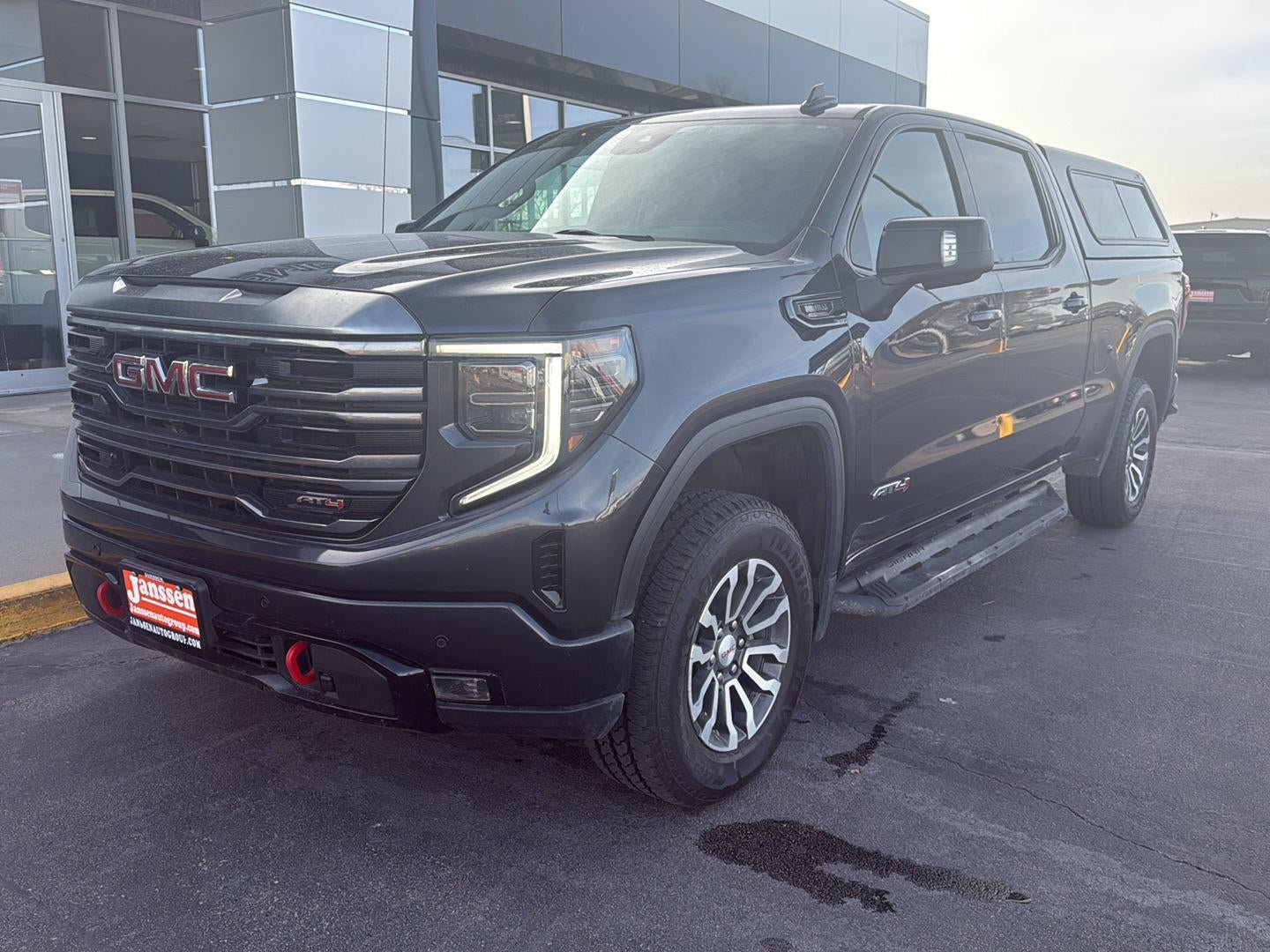 2023 GMC Sierra 1500 AT4