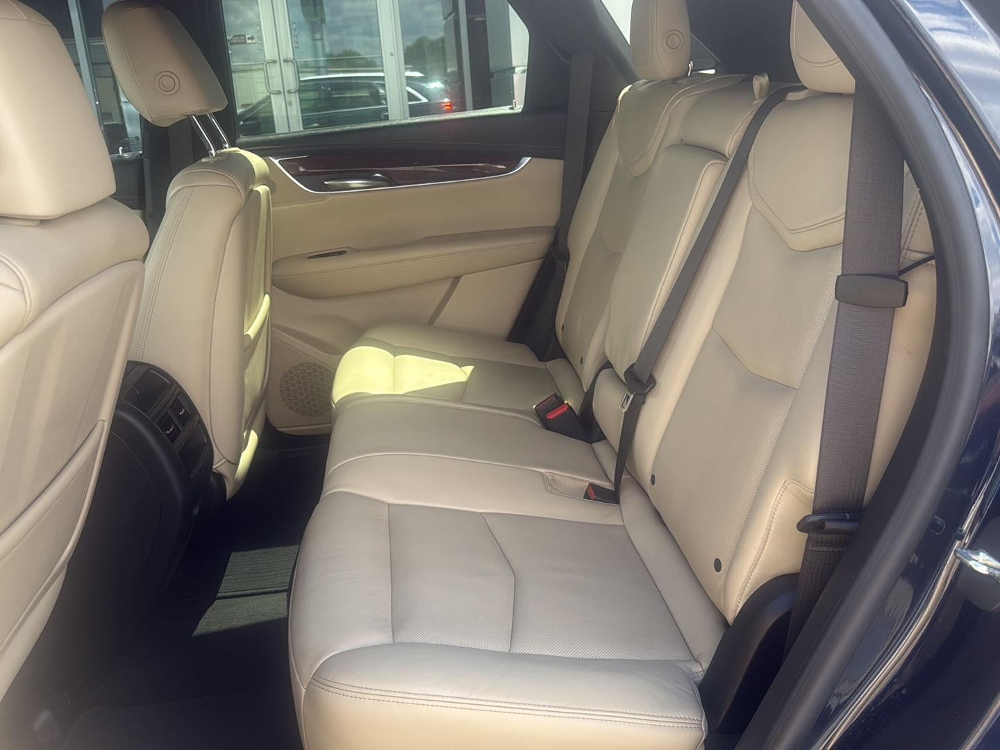 2017 Cadillac XT5 Luxury FWD