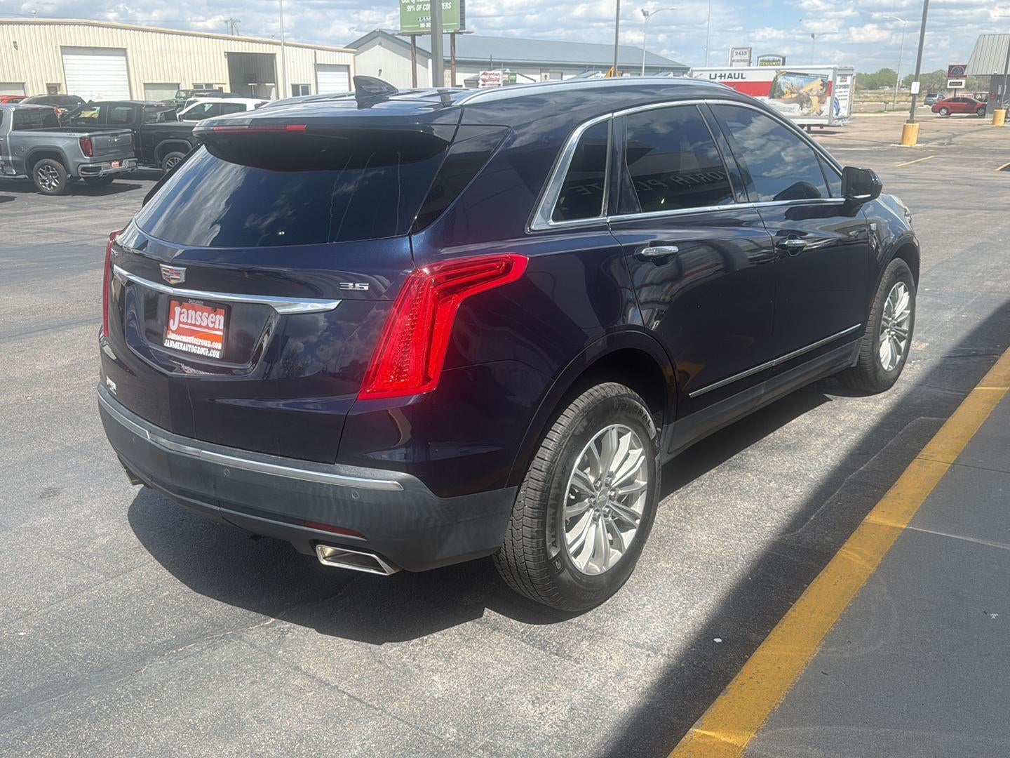 2017 Cadillac XT5 Luxury FWD