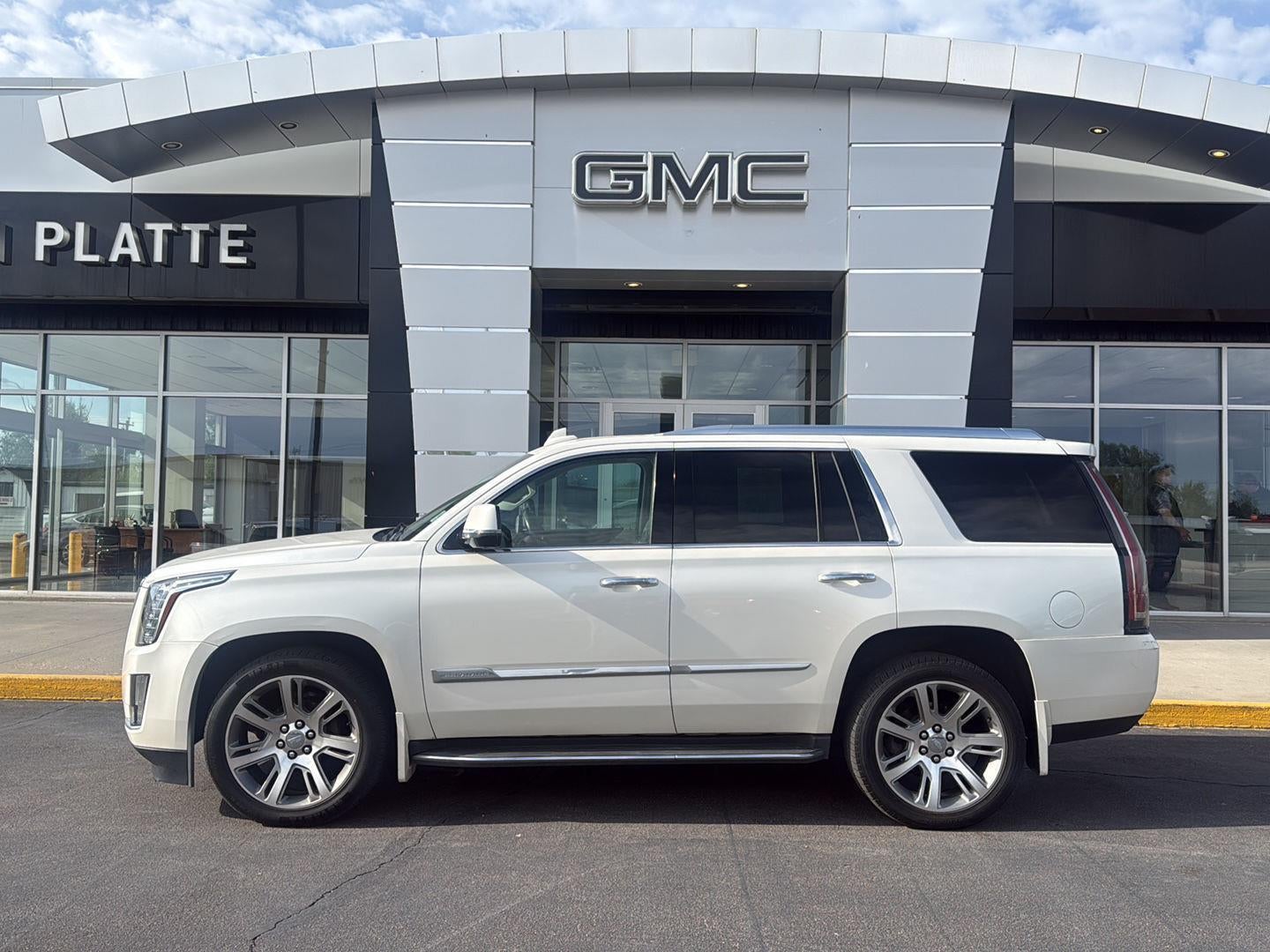 2015 Cadillac Escalade AWD Luxury's photo