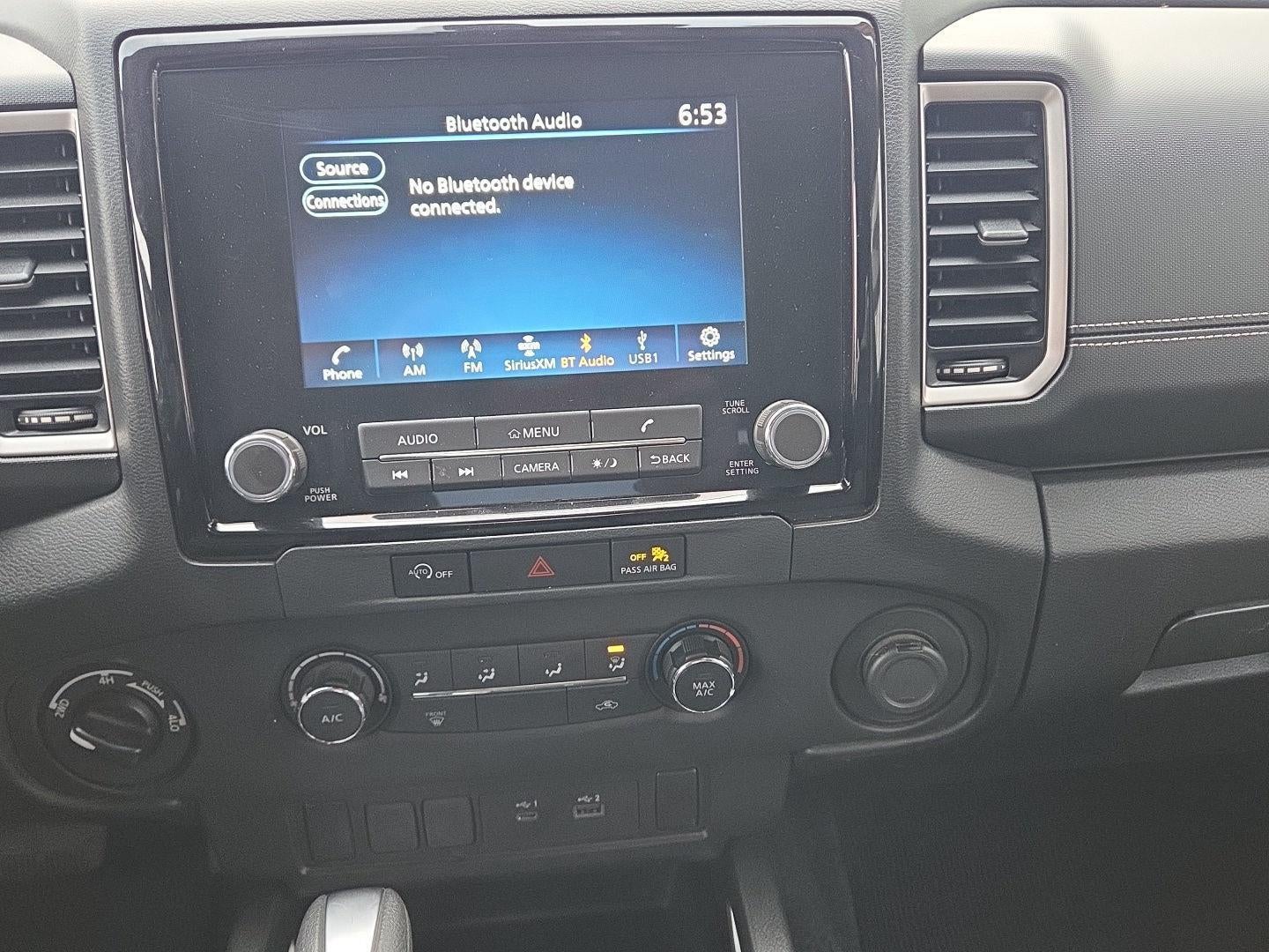 2024 Nissan Frontier SV