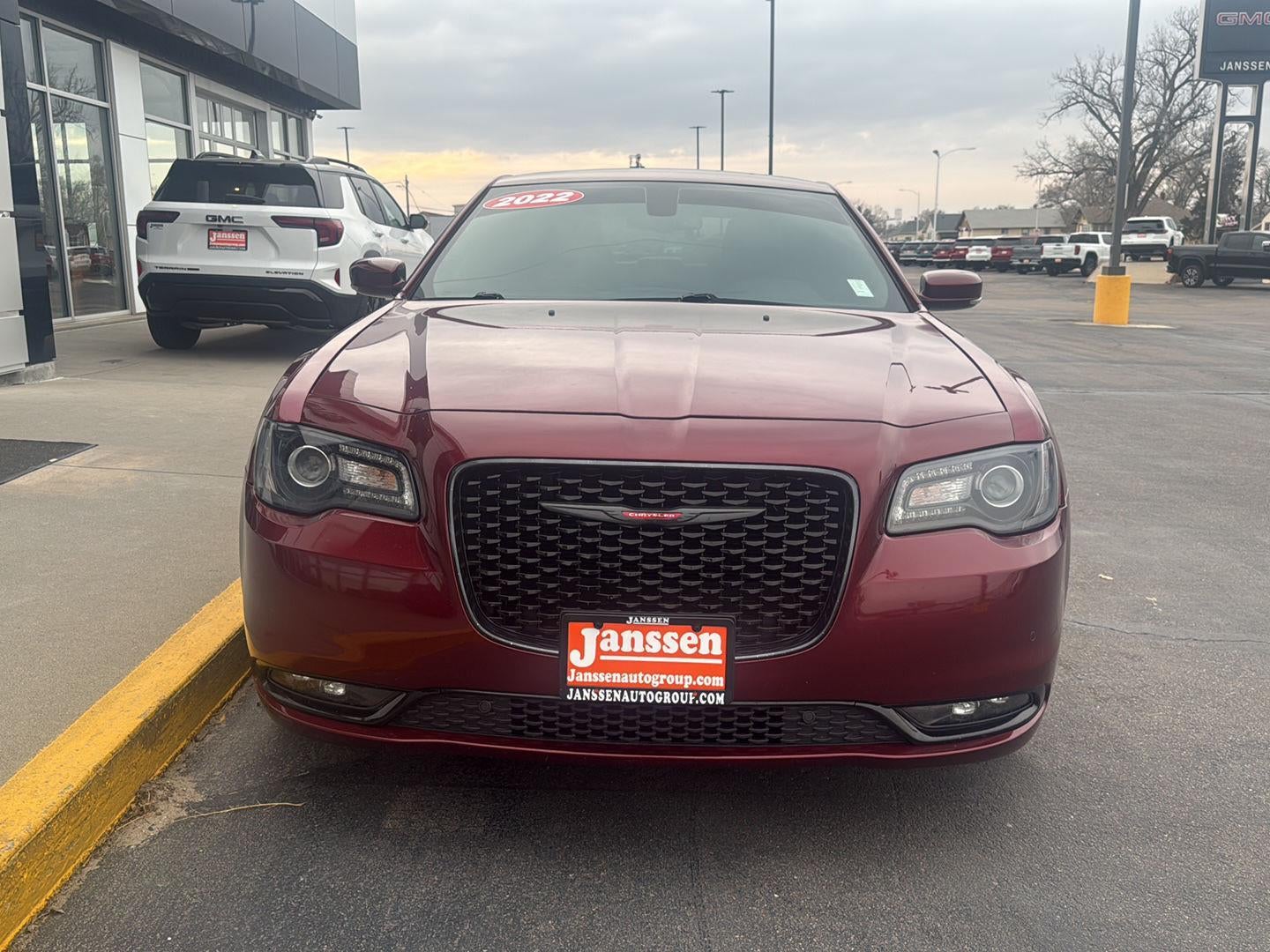 2022 Chrysler 300 300S