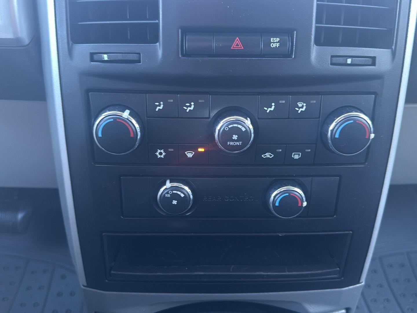 2010 Dodge Grand Caravan SXT