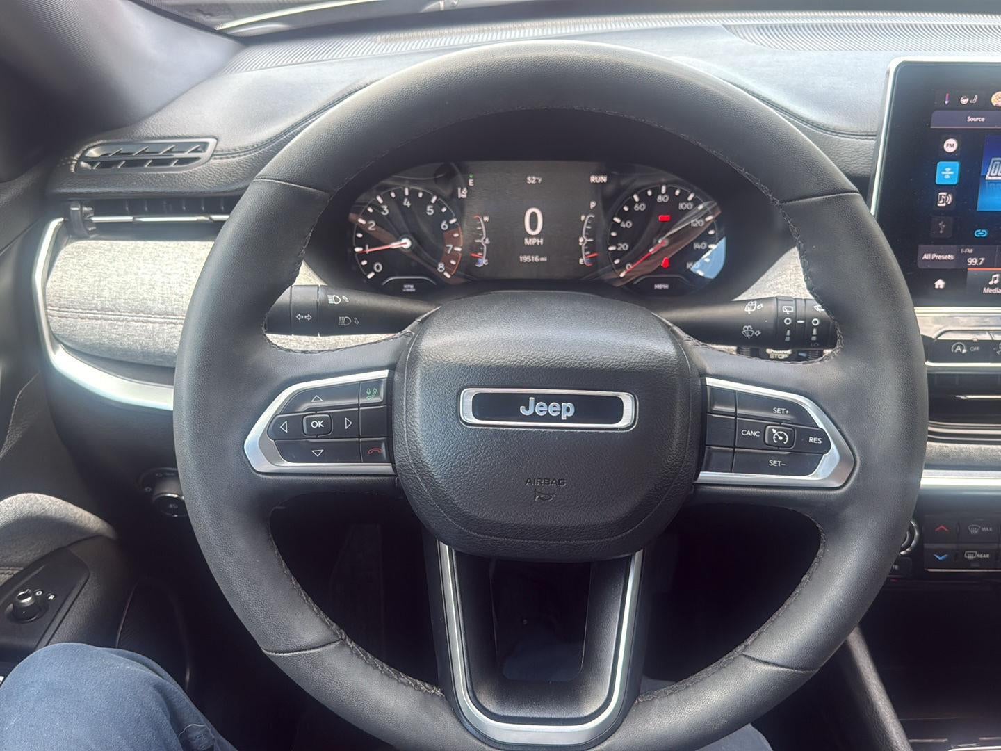 2023 Jeep Compass Latitude Lux