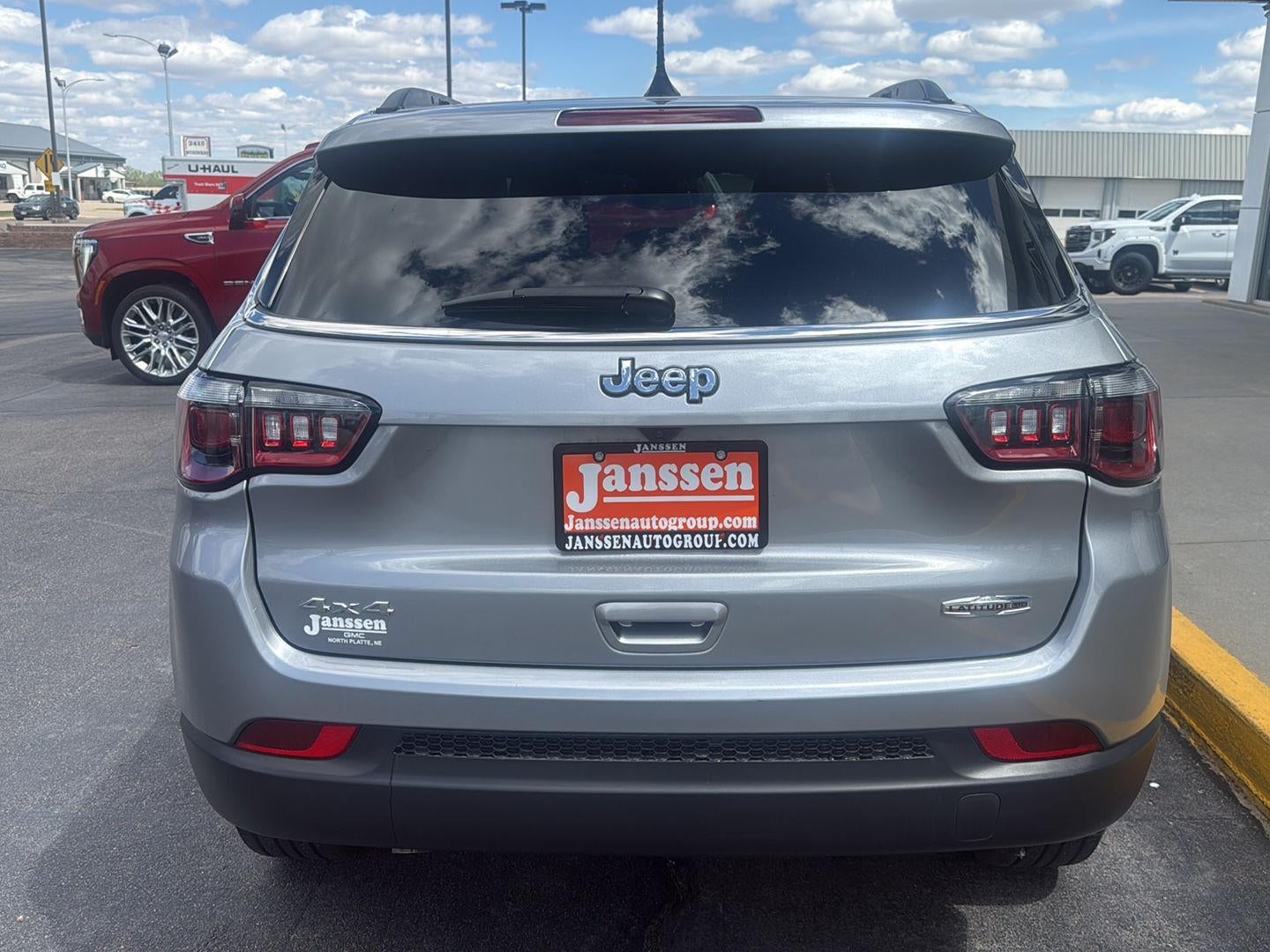2023 Jeep Compass Latitude Lux