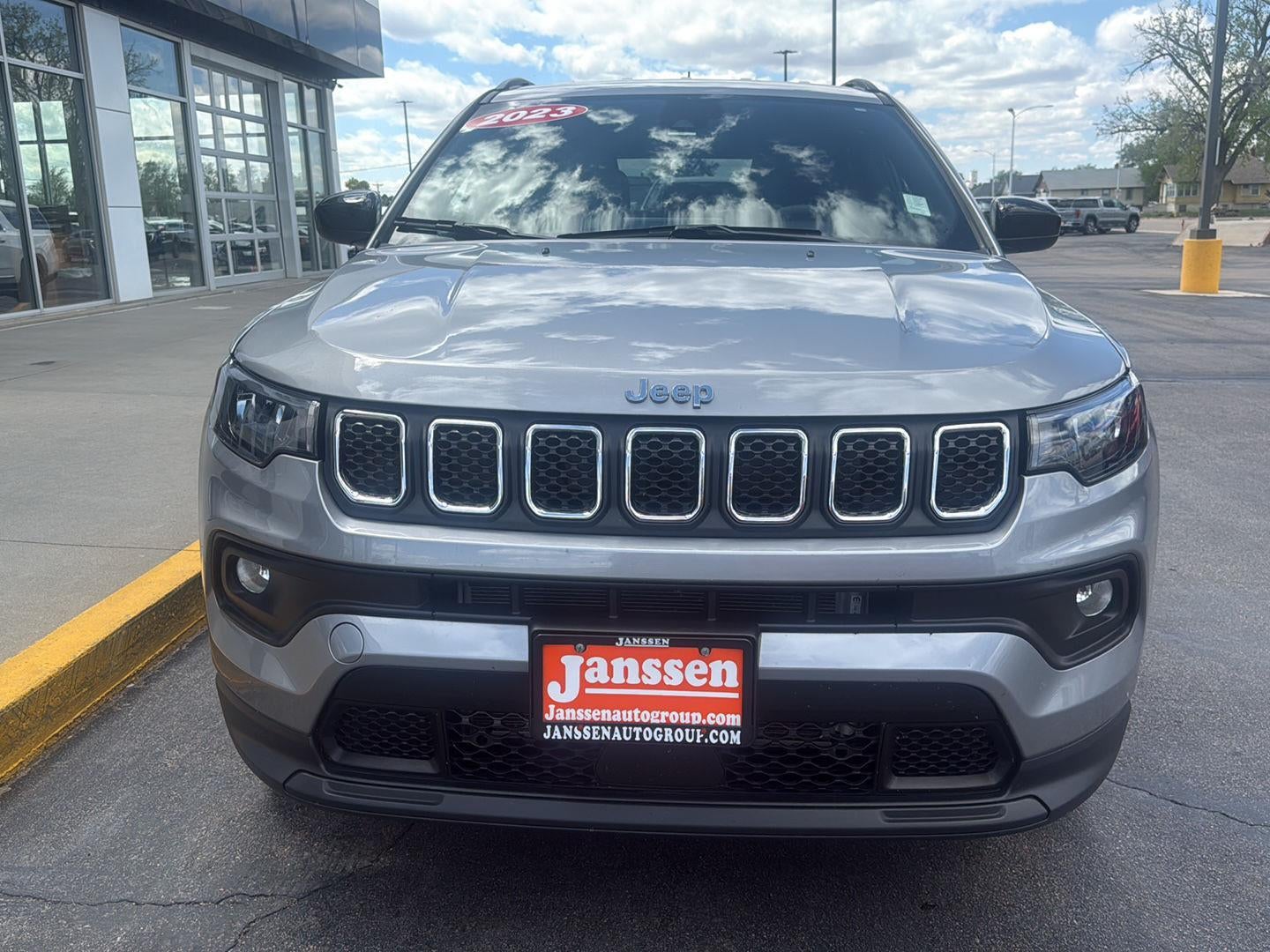 2023 Jeep Compass Latitude Lux