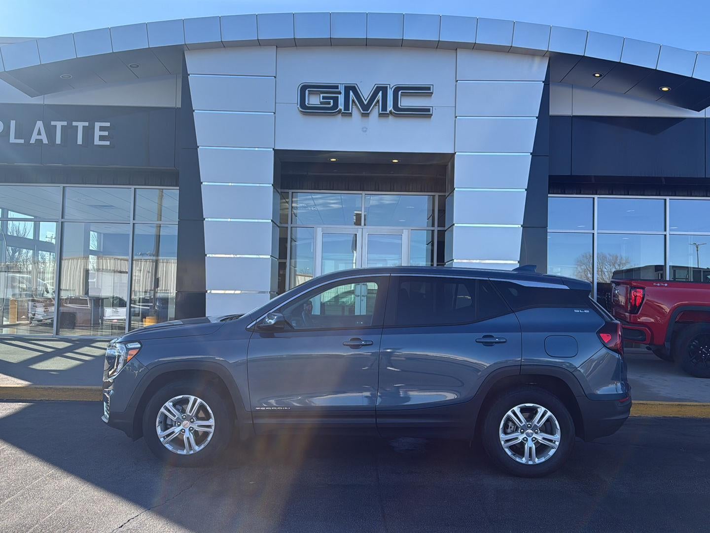 2024 GMC Terrain SLE