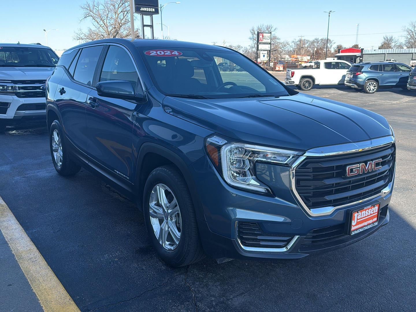 2024 GMC Terrain SLE