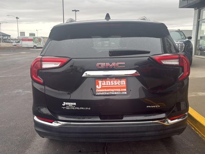 2024 GMC Terrain SLT