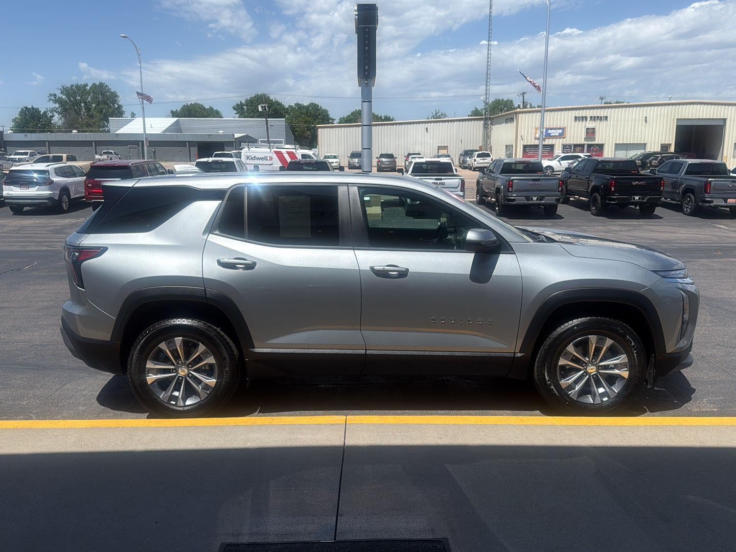 2025 Chevrolet Equinox AWD LT