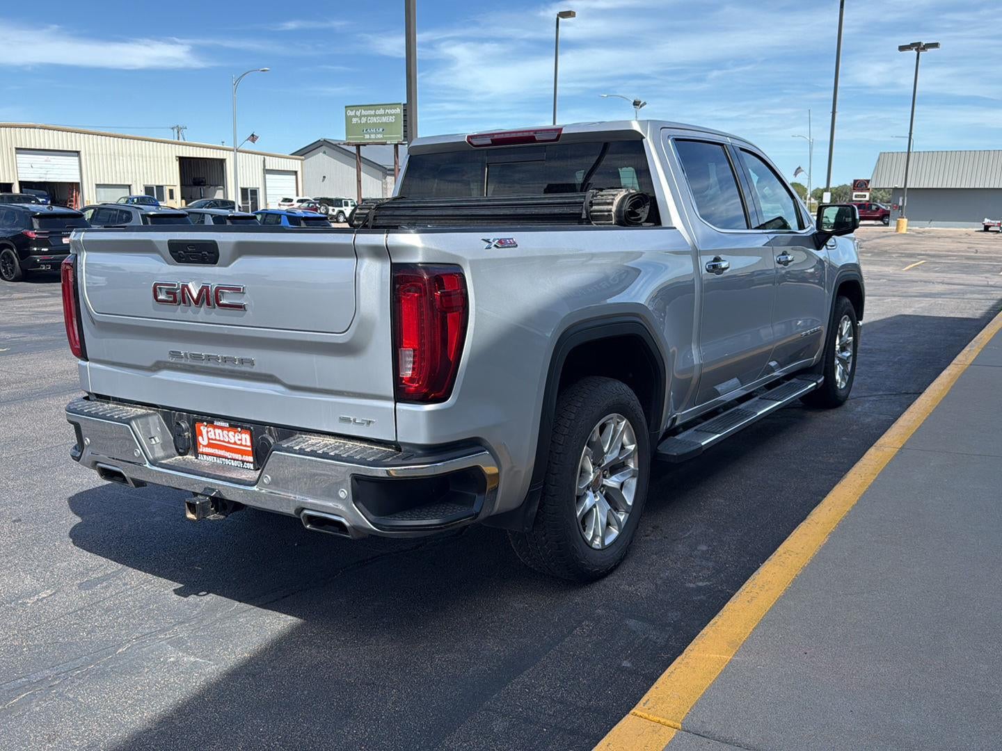 2021 GMC Sierra 1500 SLT