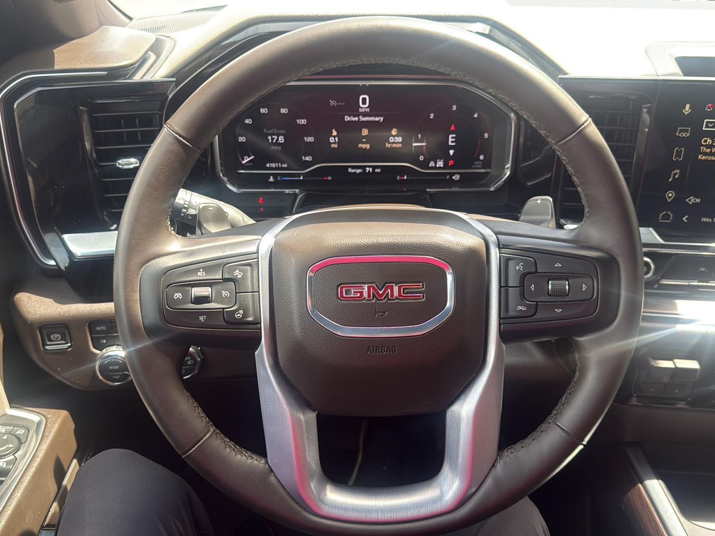 2023 GMC Sierra 1500 SLT