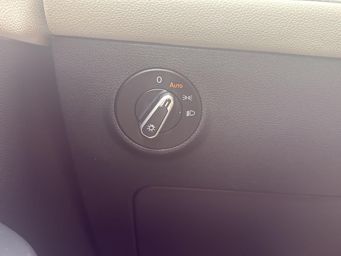 2025 Volkswagen Taos S