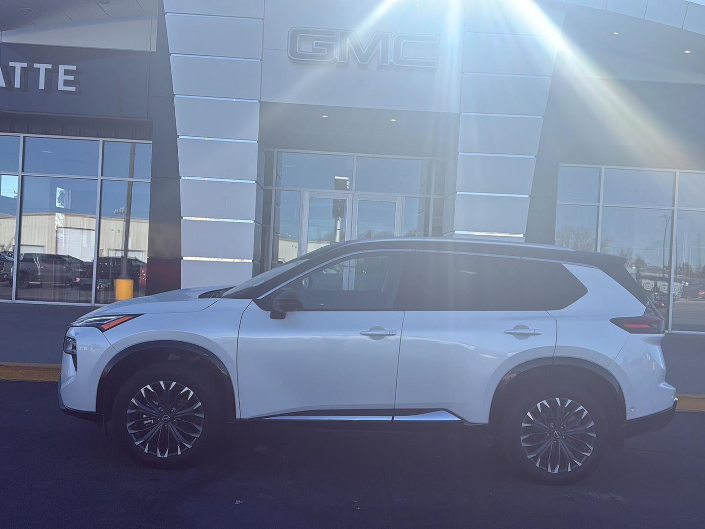 2024 Nissan Rogue Platinum